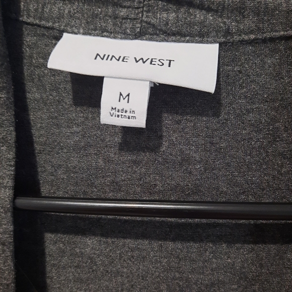 Nwt Nine Wesr cardigan - Picture 2 of 3